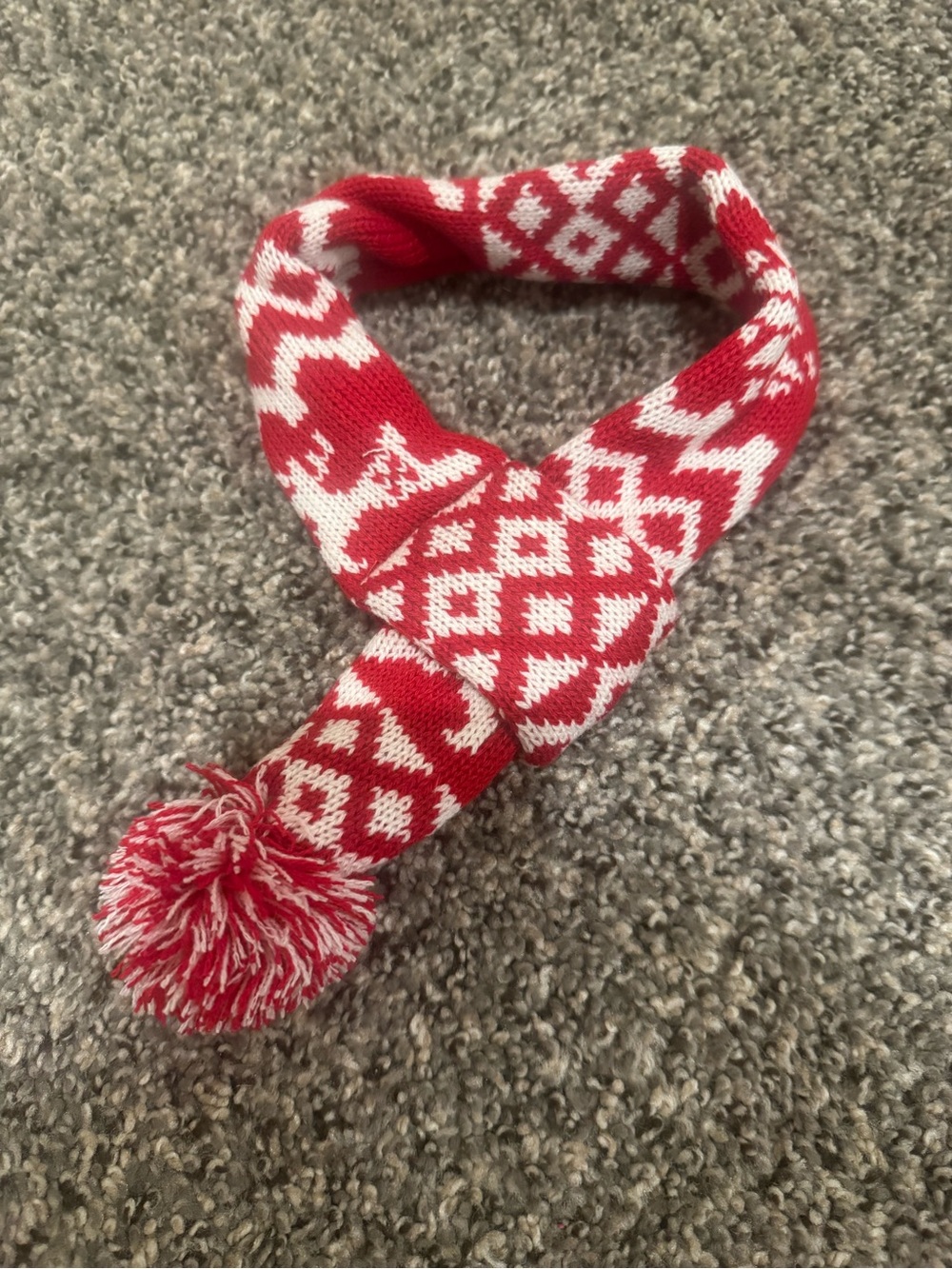 NWOT Dog Scarf, Red and White Knit Pom Scarf - Cozy Holiday Accessory, Size XS